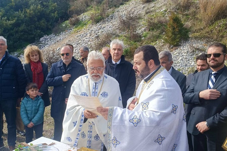 (ΦΩΤΟ) Αγιασμός των υδάτων στο Φράγμα Αμαρίου και Αποσελέμη