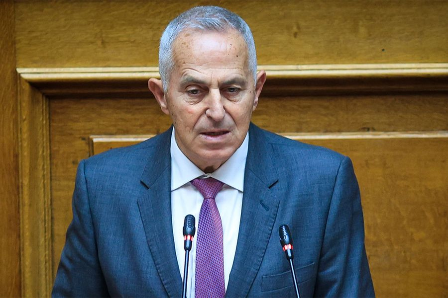 Ευάγγελος Αποστολάκης: Μοτοσυκλέτες ΕΚΑΒ και «Ζώνες Άμεσης Επέμβασης» τώρα – Ηχηρή παρέμβαση στη Βουλή για την Υγεία