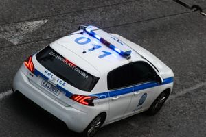 Ληστεία σε ξενοδοχείο στον Πειραιά: Συνελήφθη ένας ανήλικος και αναζητείται άλλο ένα άτομο