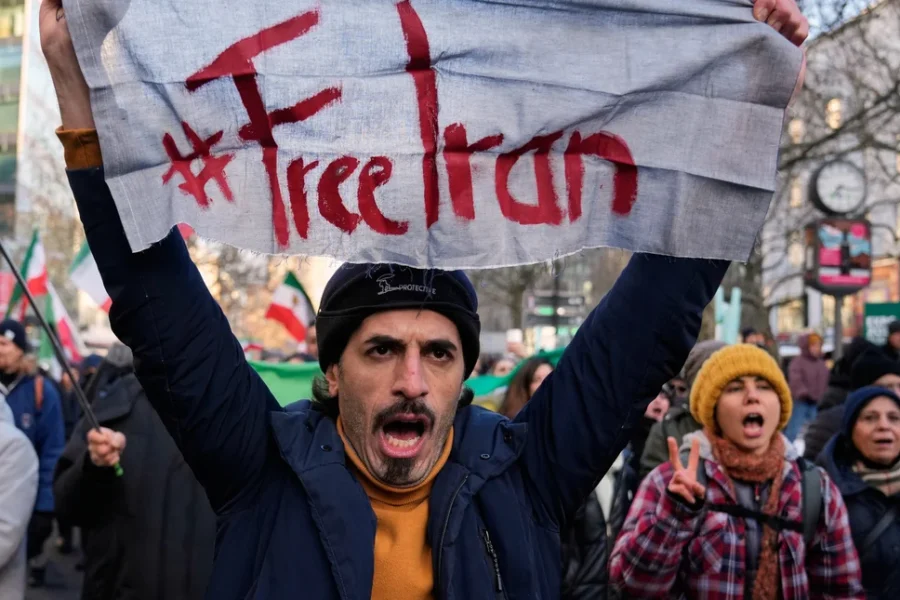 Οι υπουργοί Εξωτερικών της ΕΕ εγκρίνουν νέες κυρώσεις κατά του Ιράν