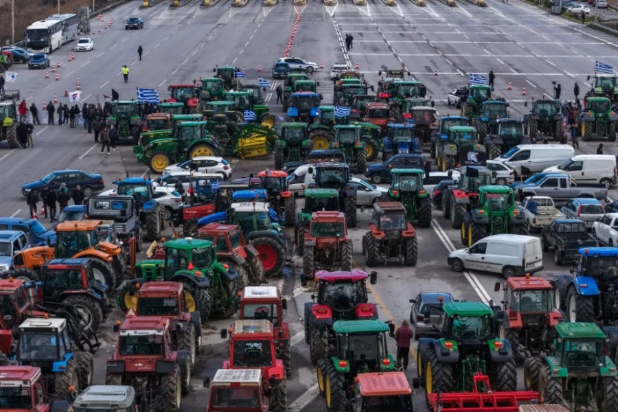 Κυβέρνηση σε αγρότες: Αναγκαίος ο διάλογος, δεν υπάρχει χώρος για περισσότερα μέτρα