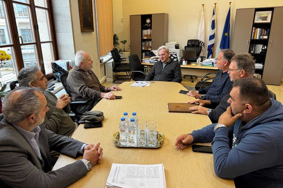 Επί… τάπητος το μέλλον του λιμένα Ηρακλείου και των ανθρώπων του