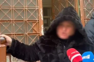 Σέρρες: Σε διαθεσιμότητα και επίσημα από σήμερα η καθηγήτρια που φίμωσε τον μαθητή