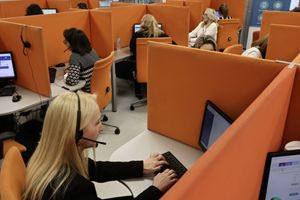 Αυστηρότερες “καμπάνες” σε δημόσιους υπαλλήλους – Όσα αλλάζουν από σήμερα