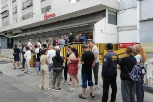 Βενεζουέλα: «Αγόρασα φαγητό για 15 ημέρες» – Οι περιγραφές Ελλήνων που ζουν στο Καράκας