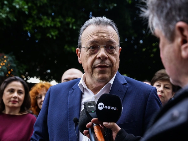 Στα μπλόκα των αγροτών ο Σωκράτης Φάμελλος: «Έναν μήνα τώρα η κυβέρνηση τους εξαπατά»