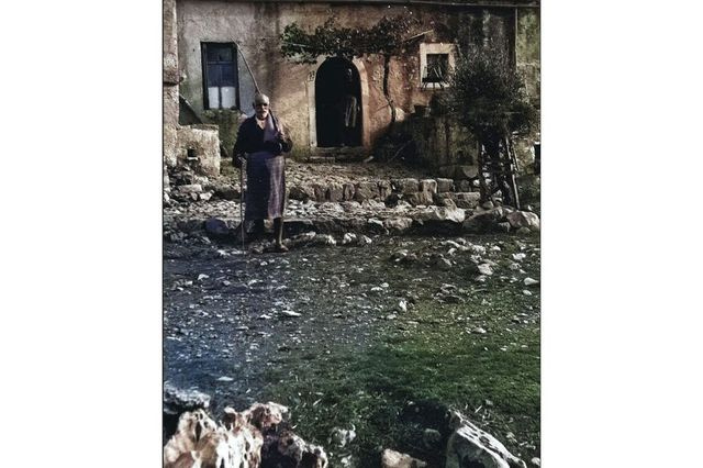 Στους Αποστόλους του Δήμου Μινώα, το 1941