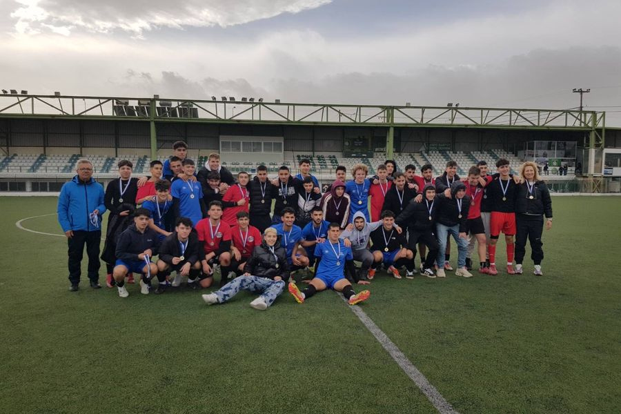 Το Λύκειο Γαζίου ξανά τον τίτλο στο ποδόσφαιρο