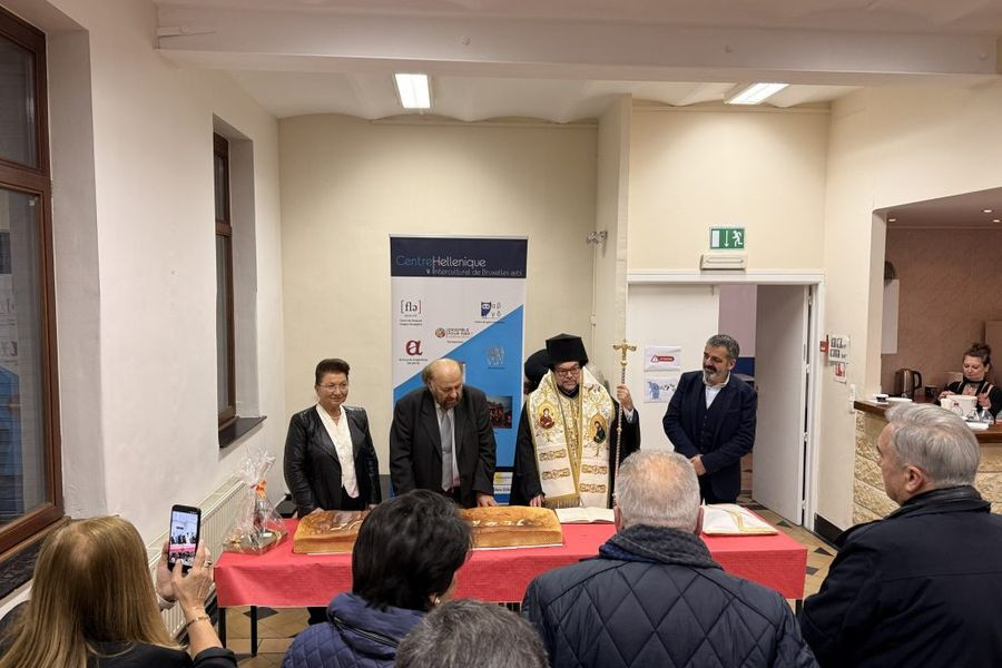 Η ελληνική ομογένεια στις Βρυξέλλες υποδέχτηκε το νέο έτος με διπλή γιορτή