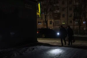 Ουκρανία: Χωρίς ηλεκτρικό ρεύμα το 60% του Κιέβου μετά τις ρωσικές επιθέσεις σε ενεργειακές εγκαταστάσεις