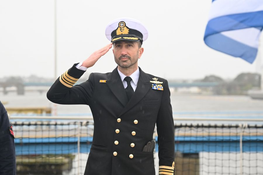 Ο αντιπλοίαρχος Ιωάννης Κιζάνης είναι ο κυβερνήτης της φρεγάτας «Κίμων»
