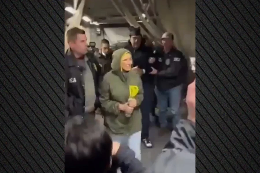 Οι πρώτες εικόνες της Σίλια Φλόρες μαζί με τον Μαδούρο μετά τη σύλληψη από τις ΗΠΑ