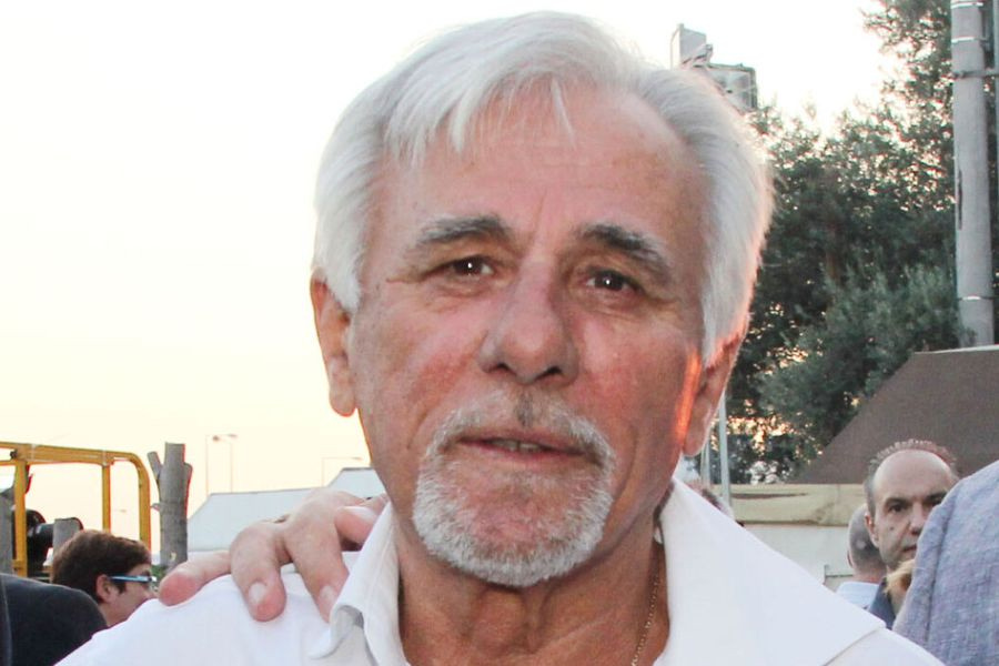 Πέθανε ο δημοσιογράφος Σπύρος Καρατζαφέρης στα 88 του χρόνια