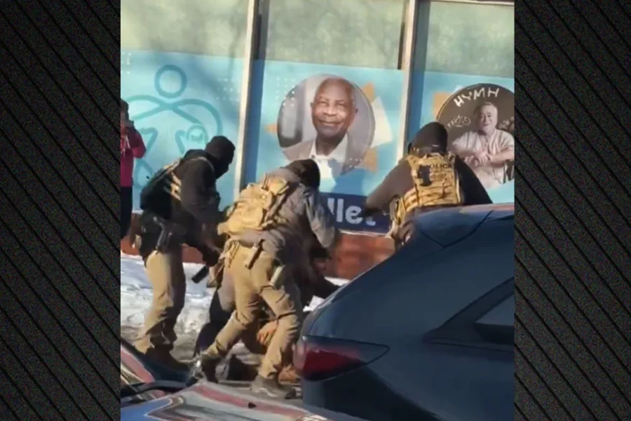 Ο κυβερνήτης της Μινεσότα ανακοίνωσε ότι πράκτορες της ICE πυροβόλησαν εν ψυχρώ έναν άνδρα – Σκληρές εικόνες, βίντεο