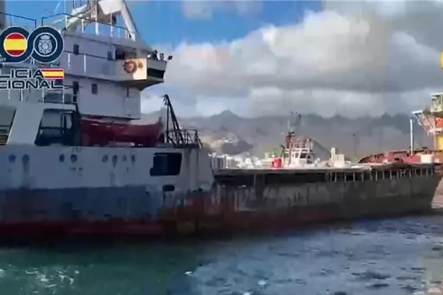 (ΒΙΝΤΕΟ) Ισπανία: Κατασχέθηκαν 10 τόνοι κοκαΐνης σε φορτηγό πλοίο στην ανοιχτή θάλασσα