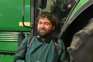 Πέθανε σε ηλικία 31 ετών ο δημοσιογράφος Οδυσσέας Πάππος