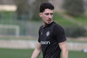 ΟΦΗ: Μέσα ο Κανελλόπουλος, έξω Καραχάλιος, Σαλσέδο, Κρίζμανιτς για Περιστέρι