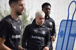 ΟΦΗ: Μέσα ο Θεοδοσουλάκης, θεραπεία και ατομικό ο Κωστούλας