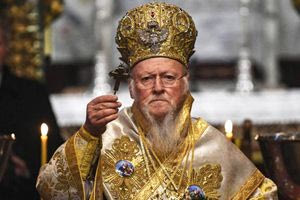 Η Ρωσία επιτίθεται στον Βαρθολομαίο: «Διαλύει το σώμα της Εκκλησίας, έχει συμμάχους εθνικιστές και νεοναζί»