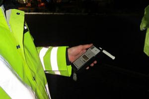 Οδηγούσε μεθυσμένη ηλεκτρικό ποδήλατο και… συνελήφθη