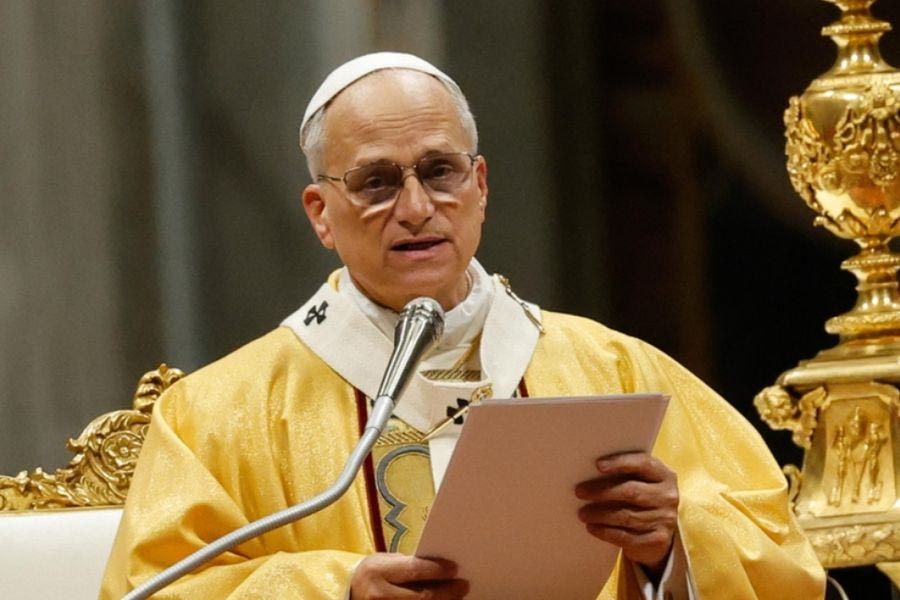 Ο πάπας Λέων ΙΔ’ συγκαλεί εκτάκτως τους καρδιναλίους όλου του κόσμου