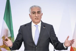 Ρεζά Παχλαβί: Είμαι έτοιμος να επιστρέψω λέει ο εξόριστος γιος του Σάχη -Η «κόκκινη γραμμή» των Φρουρών της Επανάστασης