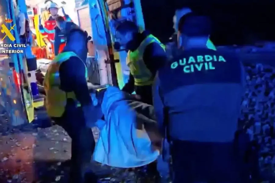 Σιδηροδρομική τραγωδία στην Ισπανία: Οι πρώτες εκτιμήσεις για τα αίτια του δυστυχήματος με τους 39 νεκρούς