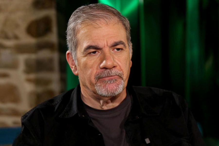 Δημήτρης Σταρόβας: Με εξοργίζει το ότι δεν μπορώ να τραγουδήσω, στην αρχή δεν είχα ρυθμό