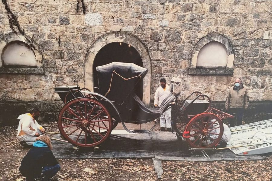 Τατόι: Έτσι διασώθηκαν και συντηρήθηκαν τα 100.000 πολύτιμα αντικείμενα του κτήματος – Δείτε φωτογραφίες