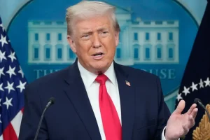 Ο Τραμπ: «Έχουμε κάνει περισσότερα από οποιονδήποτε -Είμαστε η πιο καυτή χώρα»