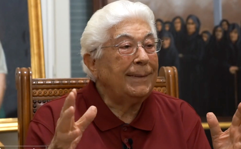 Έφυγε από τη ζωή ο γνωστός Ηρακλειώτης οφθαλμίατρος και ζωγράφος Μιχάλης Τσαπάκης