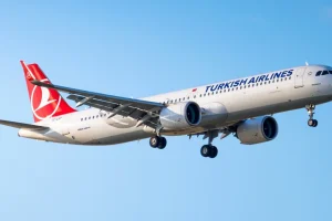 Απειλή για βόμβα σε πτήση της Turkish Airlines: Προσγειώθηκε στη Βαρκελώνη συνοδεία μαχητικών