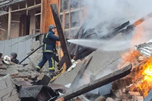 Το ρωσικό υπουργείο Άμυνας διαψεύδει ότι έπληξε με πυραύλους το Χάρκοβο της Ουκρανίας