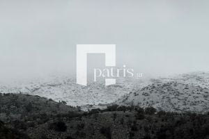 (ΒΙΝΤΕΟ& ΦΩΤΟ) Στα λευκά τα ορεινά της Κρήτης με το «καλημέρα» του 2026