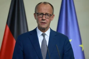 Φρίντριχ Μερτς: Ανησυχητικό το επίπεδο της χρήσης βίας στις ΗΠΑ