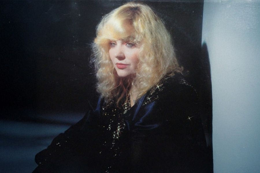 Πέθανε η Βάσω Μεσσηνέζη, η πρώτη ερμηνεύτρια που συνεργάστηκε με τον Θάνο Μικρούτσικο