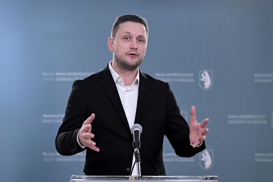 Πρέπει να είμαστε έτοιμοι για όλα, μια στρατιωτική επιχείρηση από τις ΗΠΑ δεν μπορεί να αποκλειστεί, λέει ο Γροιλανδός πρωθυπουργός