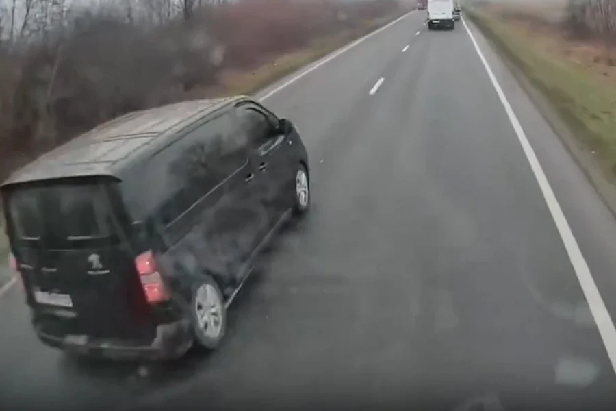 Με ειδικά διαμορφωμένο αεροσκάφος μεταφέρονται αύριο στην Ελλάδα οι τραυματίες από το τροχαίο στη Ρουμανία