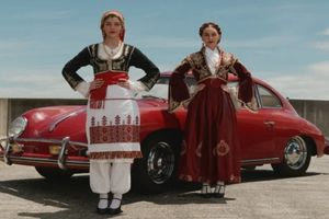 Μελβούρνη: Πόντιοι και Κρήτες με παραδοσιακές φορεσιές σε… πόρσε