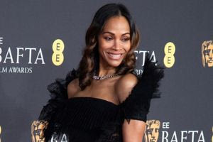 Η Ζόε Σαλντάνα κέρδισε τον τίτλο της πιο εμπορικής ηθοποιού χάρη στο Avatar: Fire and Ash