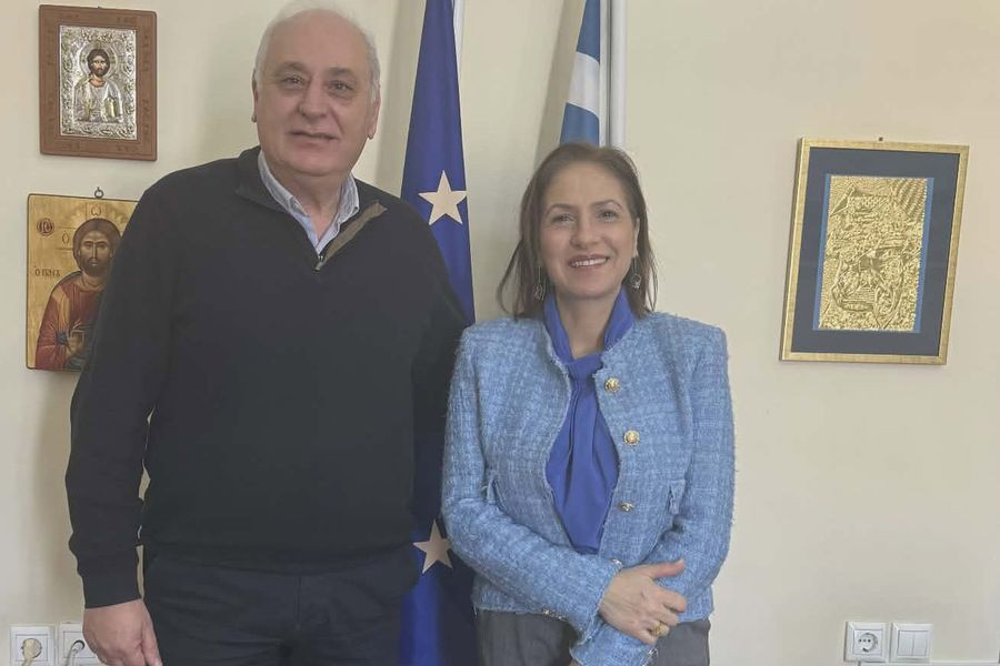 Συνάντηση εργασίας του Δημάρχου Βιάννου με τη Γενική Γραμματέα της Αποκεντρωμένης Διοίκησης Κρήτης