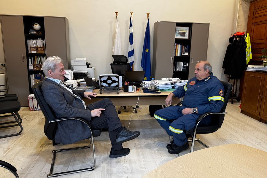 Συνάντηση του Δημάρχου Ηρακλείου με τον νέο Συντονιστή Πυροσβεστικών Επιχειρήσεων Βορείου, Νοτίου Αιγαίου και Κρήτης
