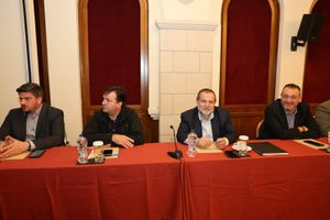 Η πρόταση του Δημάρχου Μινώα Πεδιάδας Βασίλη Κεγκέρογλου για το Μέσο Σταθερής Τροχιάς στην Κρήτη