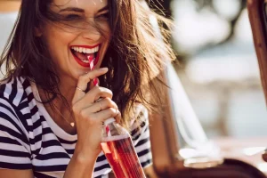 Ήπαρ: Τα δημοφιλή ροφήματα που αυξάνουν κατά 85% την απειλή καρκίνου – Επικίνδυνο και ένα την ημέρα