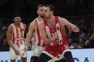 Ευρωλίγκα: Νίκησε τον Ερυθρό Αστέρα ο Ολυμπιακός και παρέμεινε ψηλά