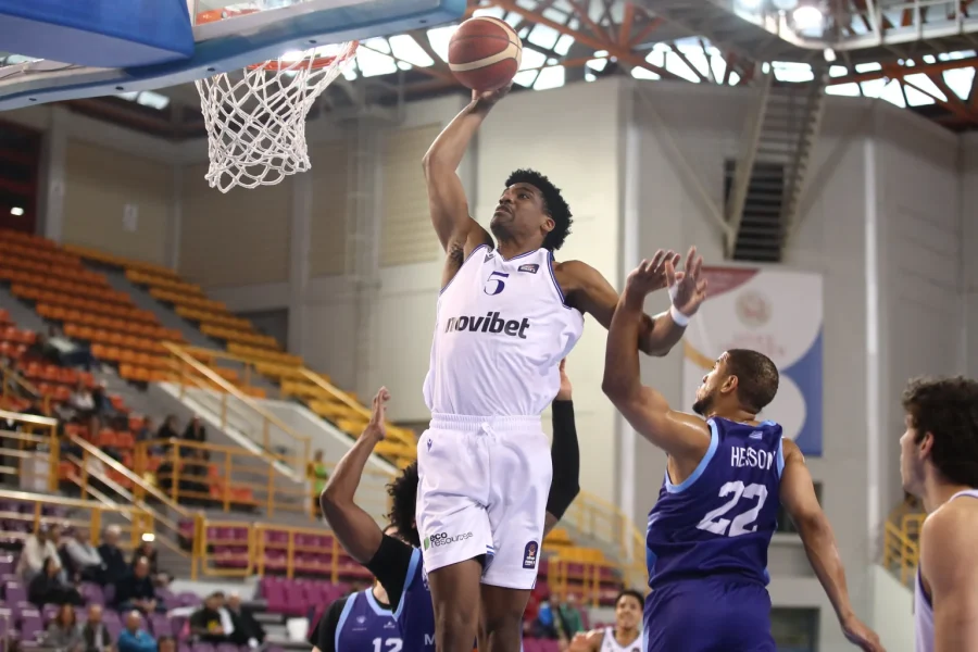 Final 8 Κυπέλλου μπάσκετ: Με περίπατο στα ημιτελικά ο εντυπωσιακός Ηρακλής