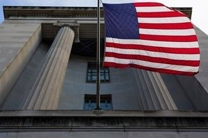 Ο πρόεδρος των ΗΠΑ επέκρινε την απόφαση του Ανώτατου δικαστηρίου που ακύρωσε μεγάλο μέρος των τελωνειακών δασμών