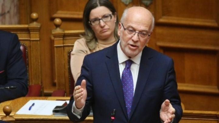 Γιώργος Φλωρίδης: Η κυβέρνηση πληρώνει τοις μετρητοίς αυτούς που πουλάνε ανέξοδο πατρωτισμό