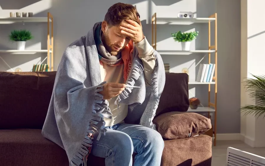 Αναπνευστικές λοιμώξεις: Κλειδί οι Απόκριες για την πορεία της γρίπης – Γιατί έχει φουντώσει ο RSV