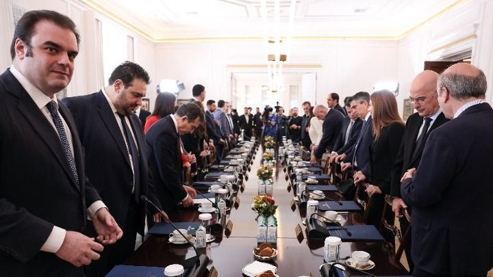 Παράνομος Στοιχηματισμός: Πρόστιμα έως 800.000 ευρώ, αυτόματο «κλείδωμα» ιστοτόπων και έλεγχοι σε “influencers”